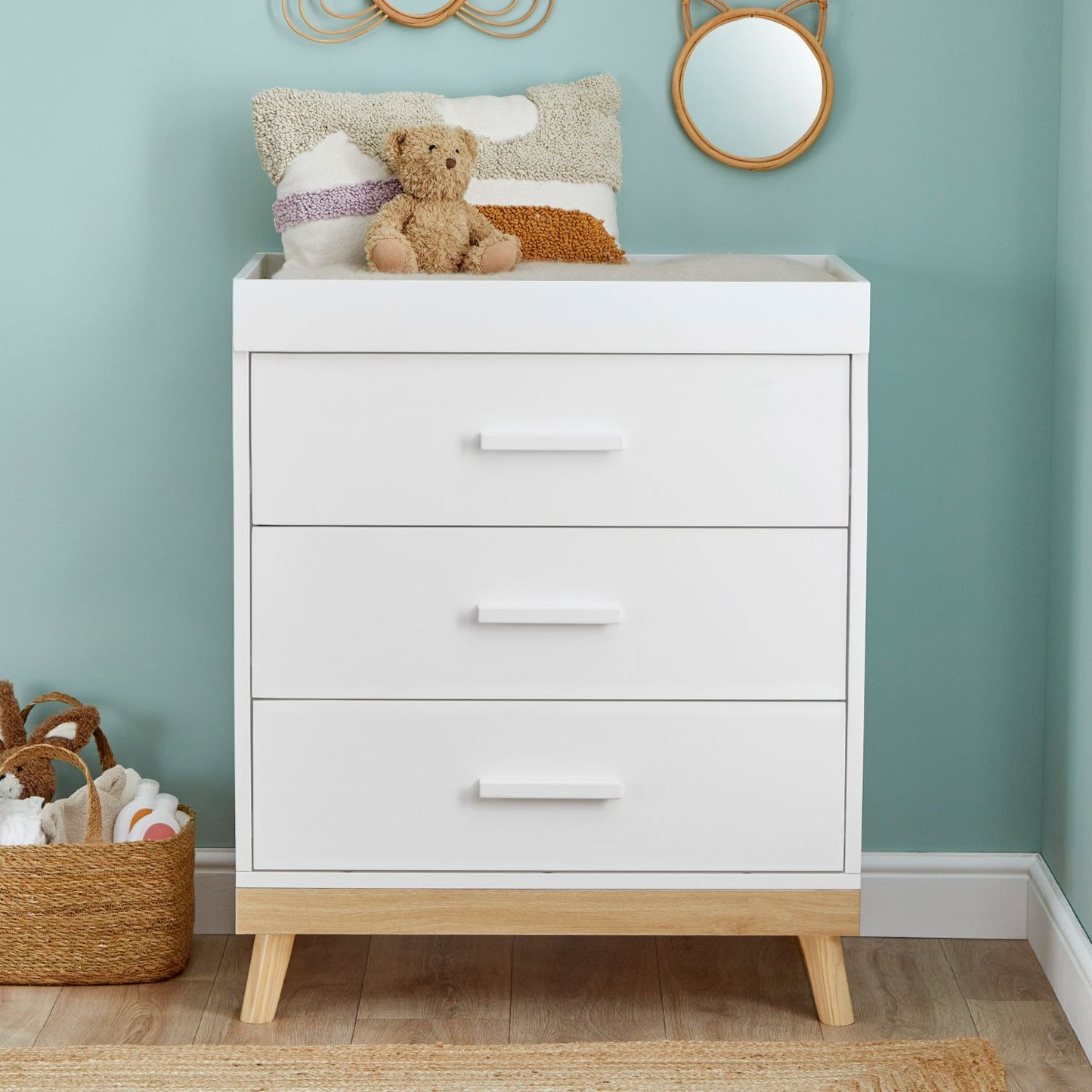 Babymore Mona Mini 2-Piece Nursery Room Set